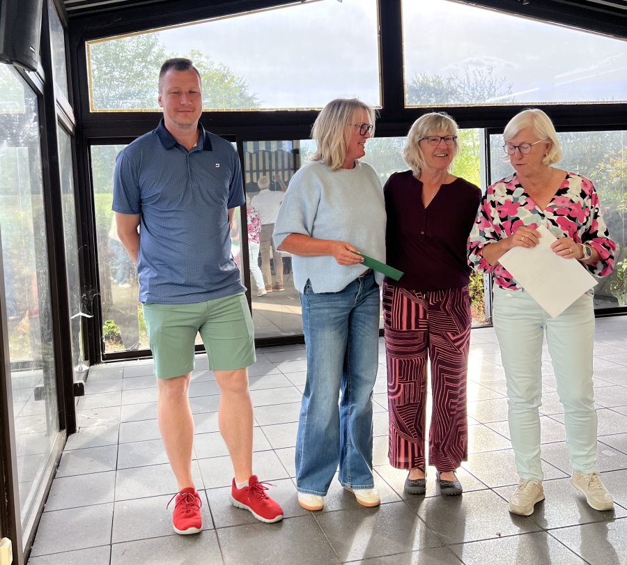 Clubmeisterschaft Stableford-Klasse: Sören Möller (2.), Nadine Helke (1.), Martina Dietz (3.)